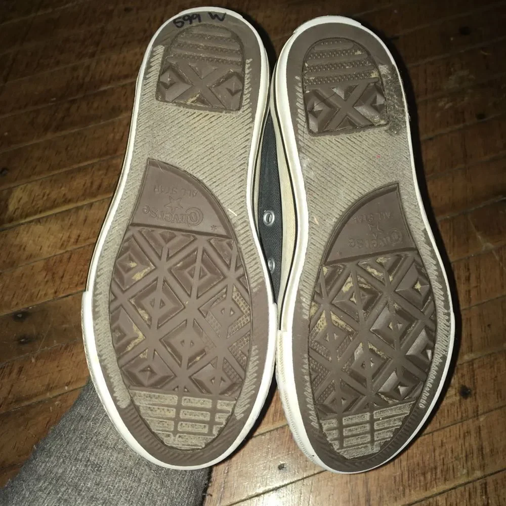 Converse black size 1 low top boat shoes